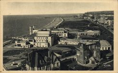 CPA Dieppe Vue Panoramique Casino et plage 
