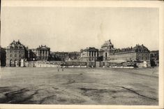 CPA Palais de Versailles Facade Prise De La Plage D'Armes