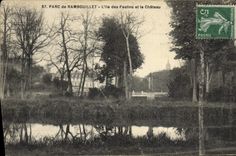 CPA Parc de Rambouillet L'ile des Festins et le Chateau