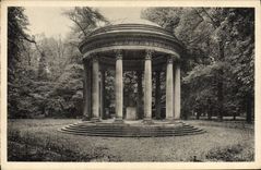 CPA Versailles Petit Trianon Le temple de l'amour