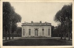 CPA Petit Trianon Le pavillon francais Versailles