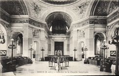 CPA Dreux Interieur de la Chapelle Saint Louis