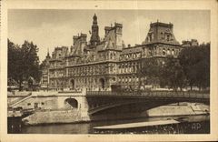 CPA Paris L'Hotel de Ville et le Pont d'Arcole