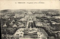 CPA Versailles Vue Generale du Parc et du Chateau