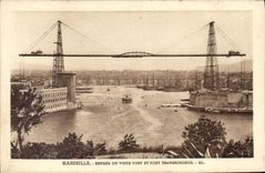 CPA Marseille Entree Du Vieux Port Et Pont transbordeur