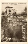 VINTAGE POSTCARD Well of Padirac the Country cottage of the Pit and the terrace