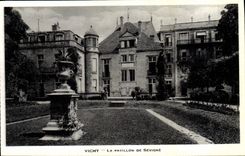 CPA Vichy Le Pavillon Du Golf Club 