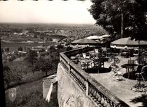 MODERN CARD Vichy and the valley of Allier