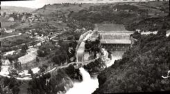 MODERN CARD Dam Genissiat on the higher course of the Rhone