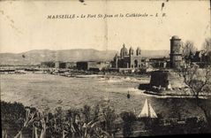 CPA Marseille Le Fort St Jean Et La Cathedrale