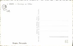 CPM Vichy Canotage Sur I'Allier Pedalo