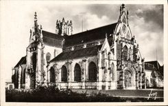 VINTAGE POSTCARD Borough In Bresse Church of Husks
