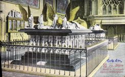 CPA Dijon Musee Tombeaux des Ducs de Bourgogne 