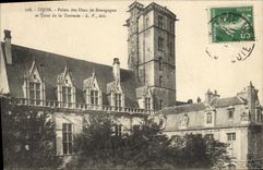 VINTAGE POSTCARD Dijon Palate Of the Dukes Of Burgundy and tower of the terrace