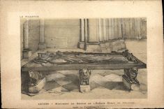 VINTAGE POSTCARD Amiens Monument Out of Bronze of the bishop Ecrad de Fouilloy