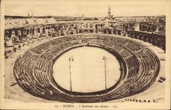 CPA Nimes L'Interieur Des Arenes