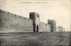 CPA Aigues Mortes Les Remparts