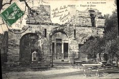 CPA Nimes Temple De Diance