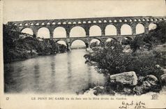 CPA Le Pont Du Gard Vu De Face Sur la rive droite du Gandon