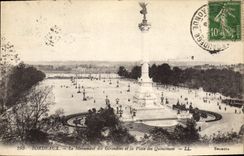 CPA Bordeaux Le Monument Des Girondins Et La Place Des Quinconces