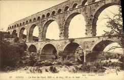 CPA Nimes Le Pont Du Gard