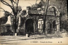 CPA Nimes Temple de Diane