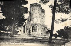 CPA Nimes La Tour Magne