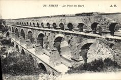 CPA Nimes Le Pont Du Gard