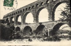 CPA Nimes Le Pont Du Gard