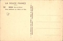 VINTAGE POSTCARD Riom Interior Court De I' Town hall