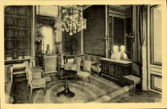 VINTAGE POSTCARD Castle De Fontainebleau Cabinet of Napoleon 1st