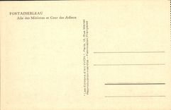 VINTAGE POSTCARD Castle De Fontainebleau Wing of the Ministers and court of the Good-byes