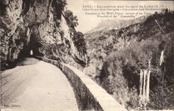 VINTAGE POSTCARD Excursion at the Falls Of the Interior Wolf of the throats Cascades of the young ladies