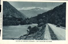 CPA Route Du Bourg d'Oisans Les grandes rousses