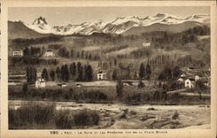 La POSTAL Pau de la VENDIMIA dio y los Pyrenees vistos de Plce real