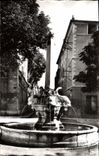 CPM Aix En Provence Fontaine des Quatre Dauphins
