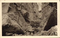 VINTAGE POSTCARD Gorges Of the Verdon Monumental Blocks between Bauchers and Maugue Seen from towards downstream