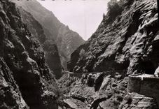 MODERN CARD the Road De Touet has Beuil In the Red Falls Of Cians