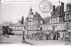 VINTAGE POSTCARD Fontainebleau Main staircase