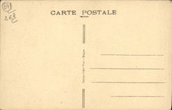 VINTAGE POSTCARD Worthy the large fountain