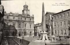 VINTAGE POSTCARD Arles De luxe hotel Of the Republic