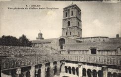 VINTAGE POSTCARD Arles View Of the Holy Cloister Trophime