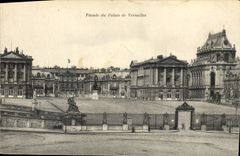 CPA Versailles Facade Du Palais 