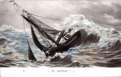 CPA Bateau de peche En perdition