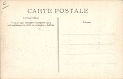 CPA Bateau Catastrophe du Pluviose Transport d'un cadavre de l'epave au depot mortuaire Sous marin