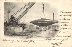 VINTAGE POSTCARD Boat Submarine Goubet