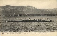 CPA Bateau Sous marin Papin 