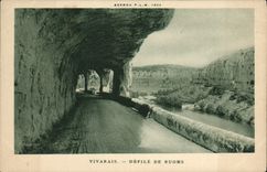 VINTAGE POSTCARD Vivarais Ravelled De Ruoms