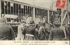 Oficial de policía de la multa de la fuerza de policía de la POSTAL de la VENDIMIA de un terror la tragedia de Choisy el rey el refugio del garage de los gángsteres después de la explosión