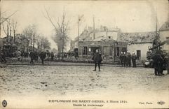 CPA Sapeurs Pompiers Explosion de Saint Denis 4 mars 1916 Dans le voisinage 